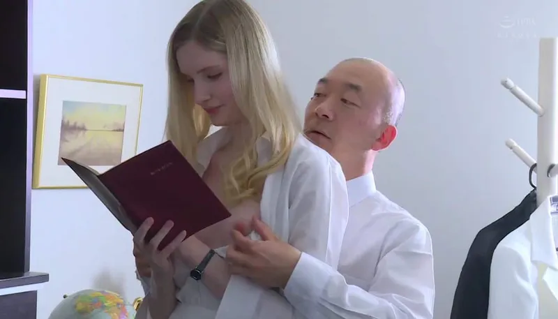 Người vợ chấp nhận làm em ghệ cho đối tác của chồng yêu để trả nợ